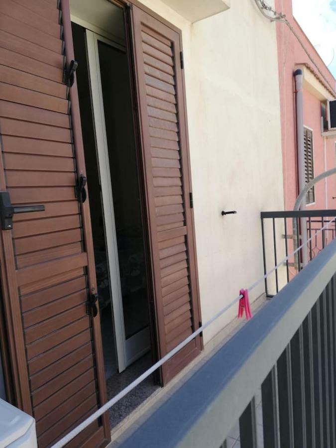 Indipendence'S House Villa อิสปิคา ภายนอก รูปภาพ